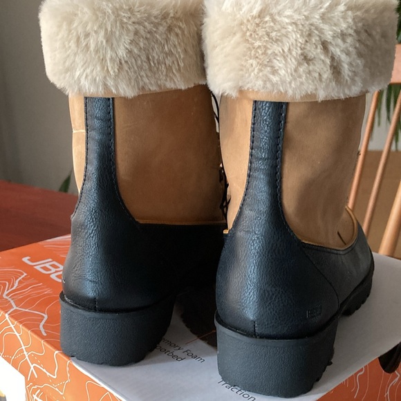 Brand New JBU Tan Winter Fur Snow Boots - Picture 9 of 10